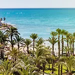 целиком, классная студия, в 3 мин от пляжа 230 м,торревьеха * Torrevieja